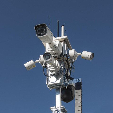 Mobilna wieża do zdalnego wideomonitoringu CCTV iCAM-TOWER AI 5MQ3 Mobilna wieża do zdalnego wideomonitoringu CCTV iCAM-TOWER AI 5MQ3
