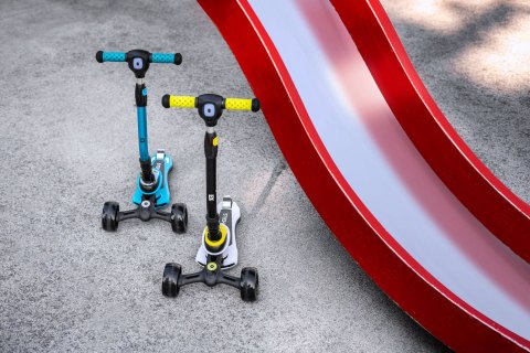 Hulajnoga trójkołowa REBEL ALIEN WHEELS GREEN Hulajnoga trójkołowa REBEL ALIEN WHEELS GREEN
