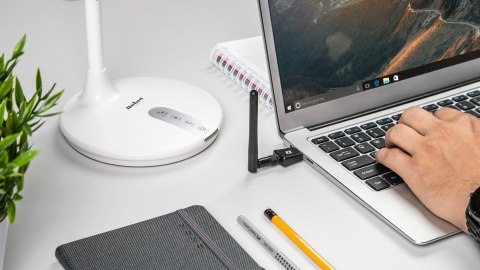 Karta sieciowa WiFi 5GHz 802.11 a/c/b/g/n adapter USB z antena Karta sieciowa WiFi 5GHz 802.11 a/c/b/g/n adapter USB z antena