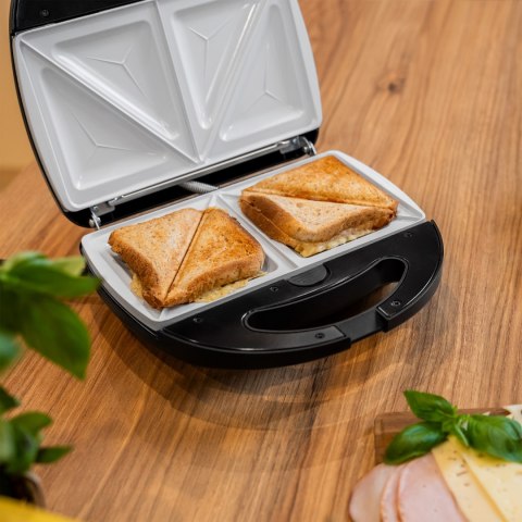 Opiekacz 3w1 z ceramicznymi wkładami Opiekacz 3w1 z ceramicznymi wkładami