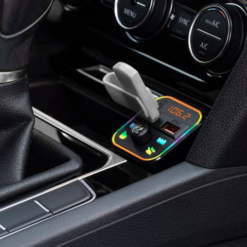 Transmiter samochodowy FM z funkcja bluetooth Transmiter samochodowy FM z funkcja bluetooth