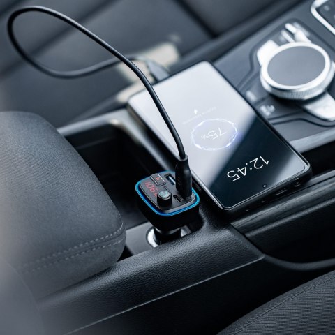 Transmiter samochodowy FM z funkcją bluetooth Transmiter samochodowy FM z funkcją bluetooth