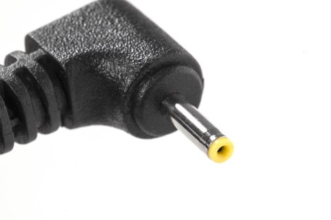 Zasilacz Quer z kablem zasilającym do laptopa ASUS 40 W / 19 V / 2,1 A / 2,5x0,6 mm Zasilacz Quer z kablem zasilającym do laptopa ASUS 40 W / 19 V / 2,1 A / 2,5x0,6 mm