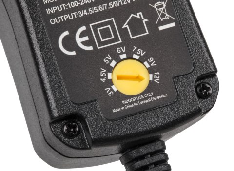Zasilacz impulsowy stabilizowany z regulacją Rebel 12V 1500mA Zasilacz impulsowy stabilizowany z regulacją Rebel 12V 1500mA