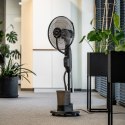 Wentylator stojący z funkcą mgiełki