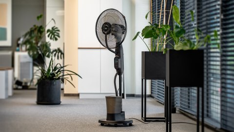 Wentylator stojący z funkcą mgiełki Wentylator stojący z funkcą mgiełki