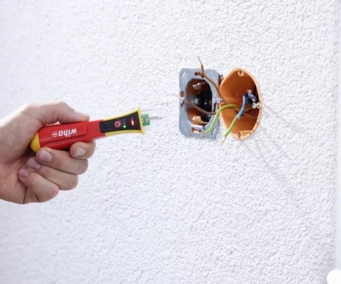 BEZKONTAKTOWY PRÓBNIK NAPIĘCIA WH-VOLT-DETECTOR/43798 WIHA BEZKONTAKTOWY PRÓBNIK NAPIĘCIA WH-VOLT-DETECTOR/43798 WIHA