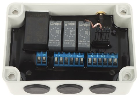 POTRÓJNY INTELIGENTNY PRZEŁĄCZNIK SWITCHBOX-T-PRO/BLEBOX Wi-Fi, 230 V AC POTRÓJNY INTELIGENTNY PRZEŁĄCZNIK SWITCHBOX-T-PRO/BLEBOX Wi-Fi, 230 V AC