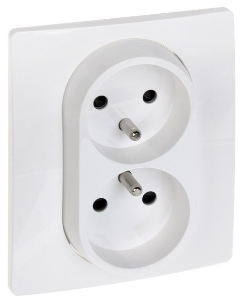GNIAZDO PODWÓJNE LE-764541 Niloe 230 V 16 A LEGRAND GNIAZDO PODWÓJNE LE-764541 Niloe 230 V 16 A LEGRAND