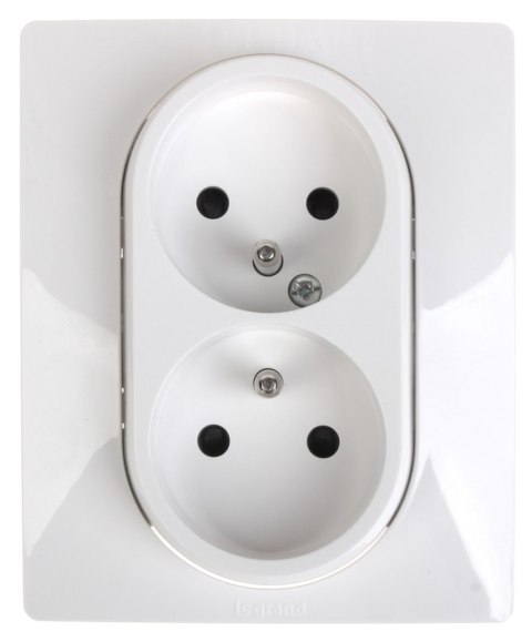 GNIAZDO PODWÓJNE LE-764541 Niloe 230 V 16 A LEGRAND GNIAZDO PODWÓJNE LE-764541 Niloe 230 V 16 A LEGRAND